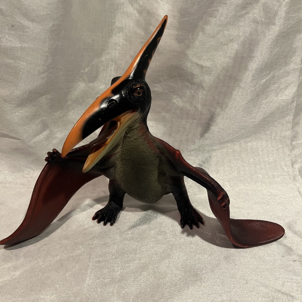 Toysmith Large 2017 Pterodactyl Dinosaur Soft Squishy Vinyl Toy 14.5"x11" #1761